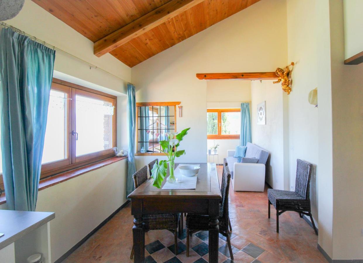 Residenza Castellum Apartment Stazzona Luaran gambar
