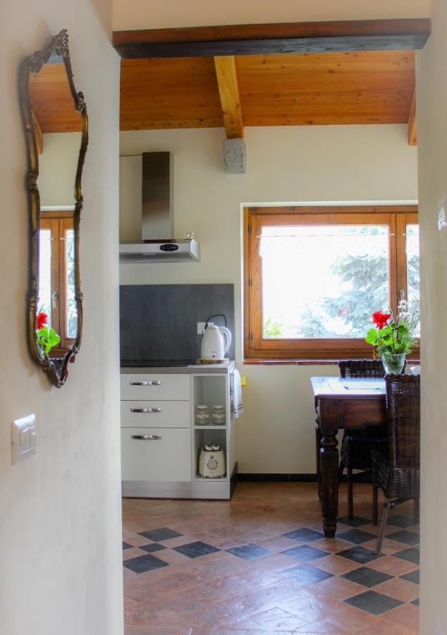 Residenza Castellum Apartment Stazzona Luaran gambar
